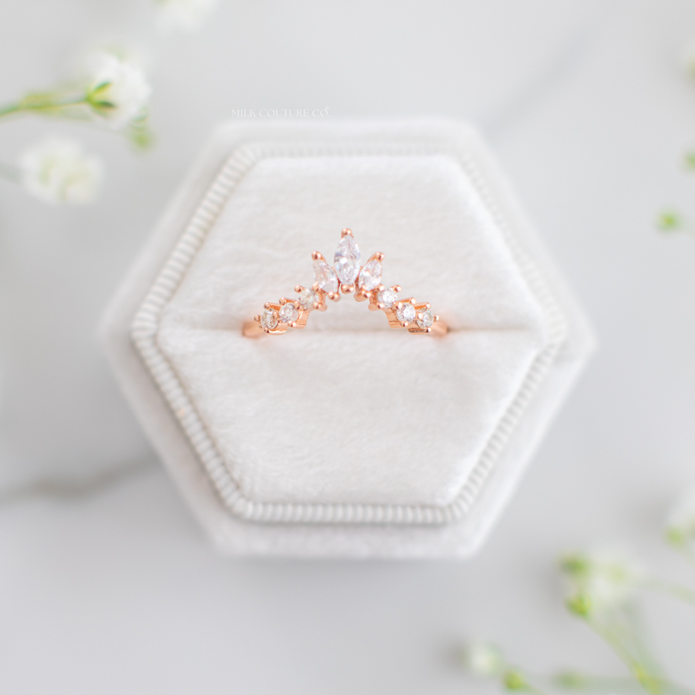 Load image into Gallery viewer, The Queen Crown Stacking Ring
